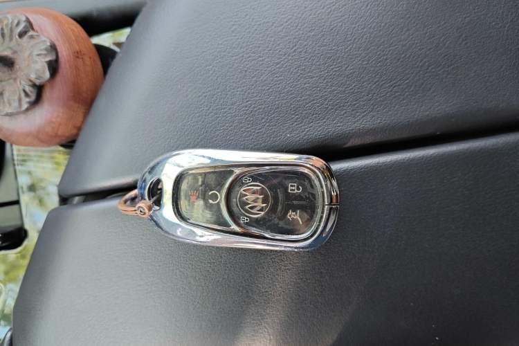 Used Buick Enclave 2022 652T 4x4 Prestige Flagship 7-Seater Vehicle Key