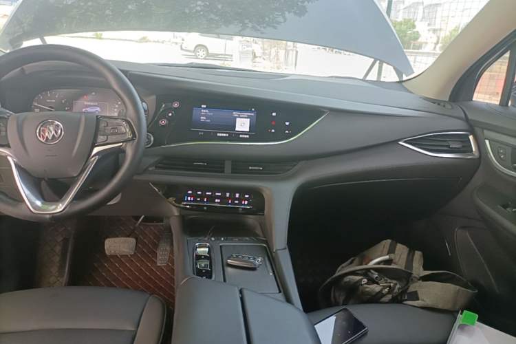Used Buick Enclave 2022 652T Two-Wheel-Drive Prestige 7-Seater Audio And AC Panel