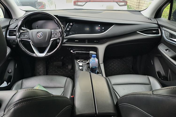 Used Buick Enclave 2022 652T Two-Wheel-Drive Prestige 7-Seater Center Console