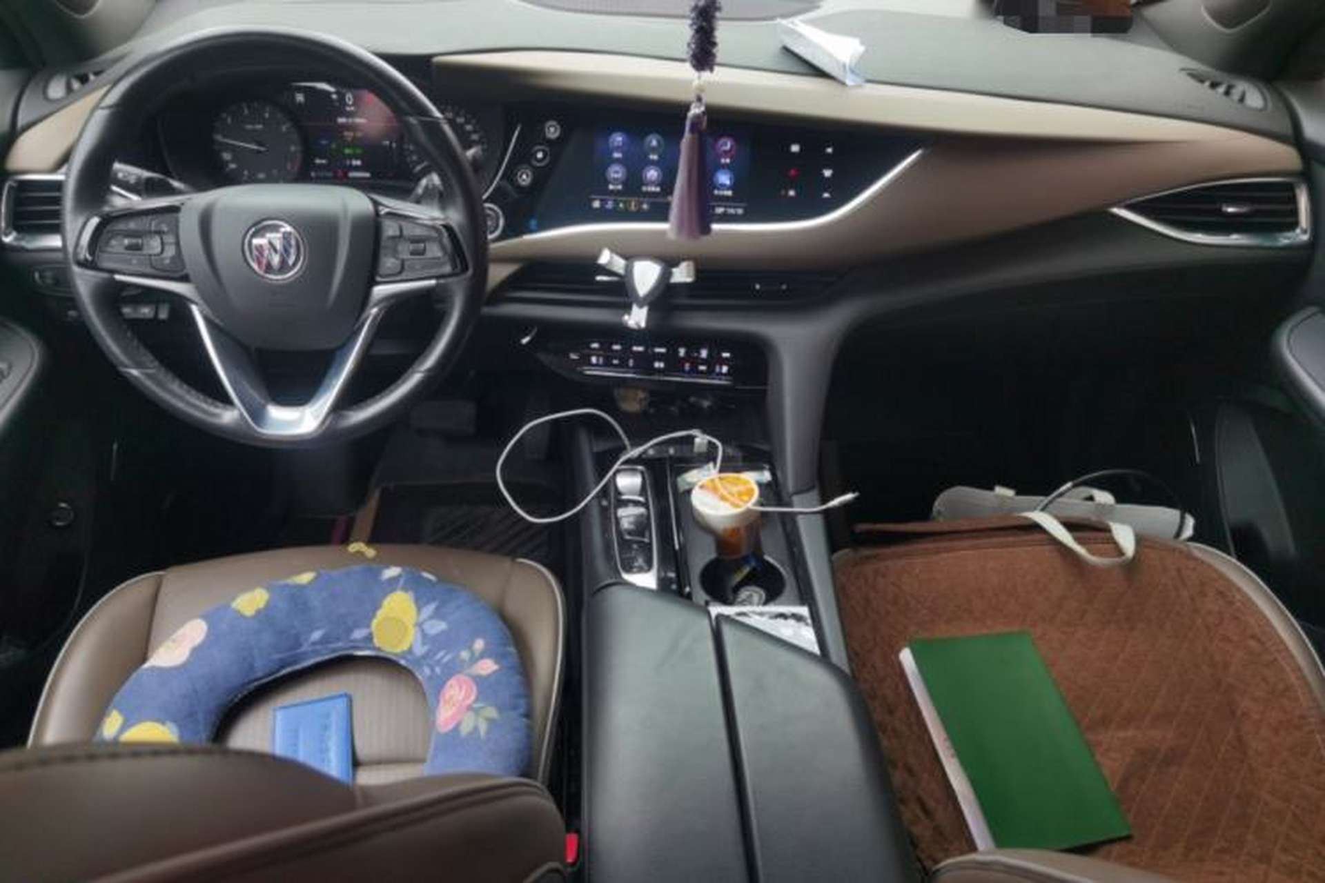 Used Buick Enclave 2022 652T 4x4 Prestige Flagship 7-Seater Center Console
