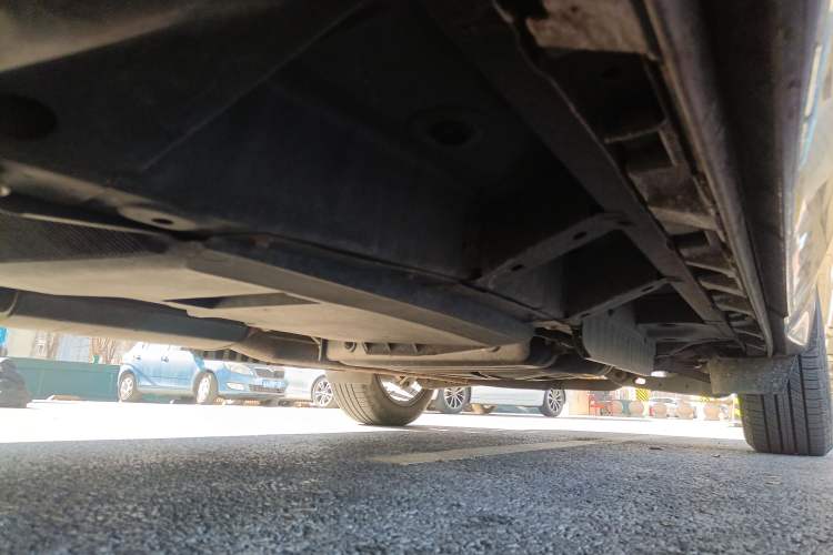 Used Buick Enclave 2022 652T Two-Wheel-Drive Prestige 7-Seater Chassis Front Left