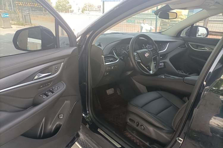 Used Buick Enclave 2022 652T Two-Wheel-Drive Prestige 7-Seater Driver Seat