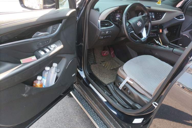 Used Buick Enclave 2022 652T 4x4 Prestige Flagship 7-Seater Driver Seat