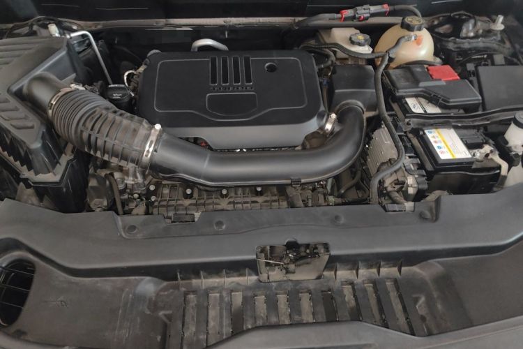 Used Buick Enclave 2022 652T 4x4 Prestige Flagship 6-Seater Engine Bay