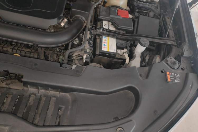 Used Buick Enclave 2022 652T 4x4 Prestige Flagship 6-Seater Engine Bay Left