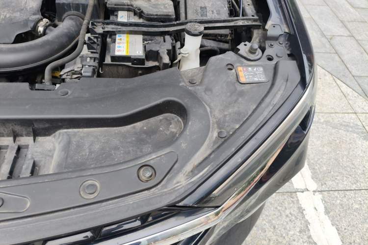 Used Buick Enclave 2022 652T Two-Wheel-Drive Prestige 7-Seater Engine Bay Left