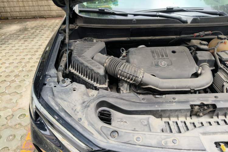 Used Buick Enclave 2022 652T Two-Wheel-Drive Prestige 7-Seater Engine Bay Right