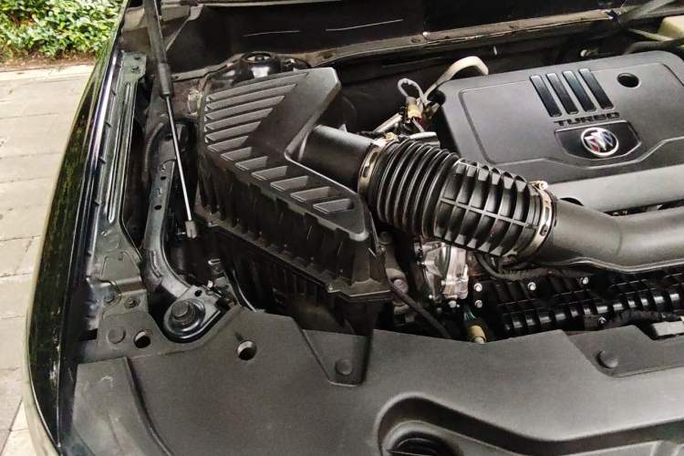 Used Buick Enclave 2022 652T 4x4 Prestige Flagship 7-Seater Engine Bay Right