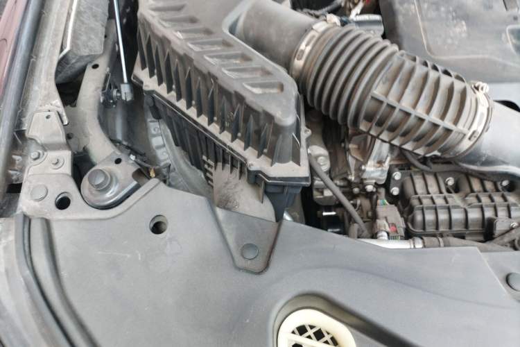 Used Buick Enclave 2022 652T 4x4 Prestige Flagship 7-Seater Engine Bay Right
