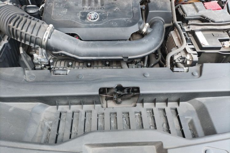 Used Buick Enclave 2022 652T 4x4 Prestige Flagship 7-Seater Engine Bay