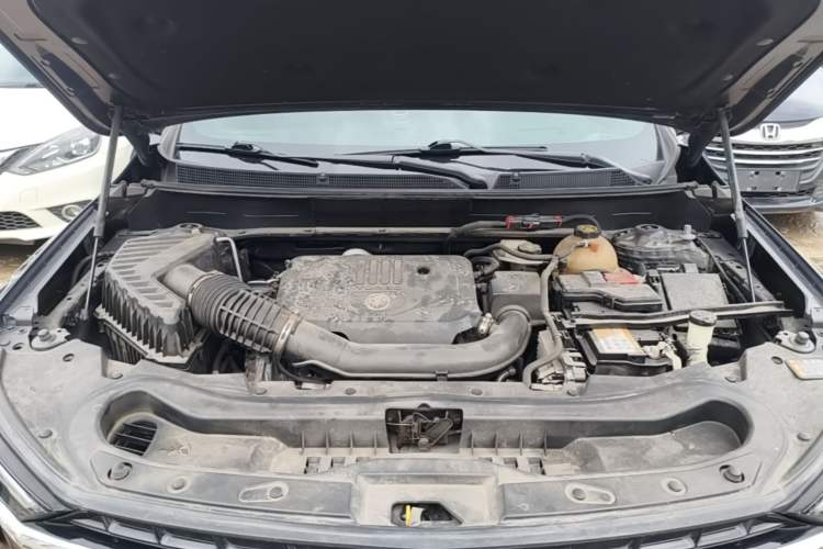 Used Buick Enclave 2022 652T 4x4 Prestige Flagship 6-Seater Engine Bay