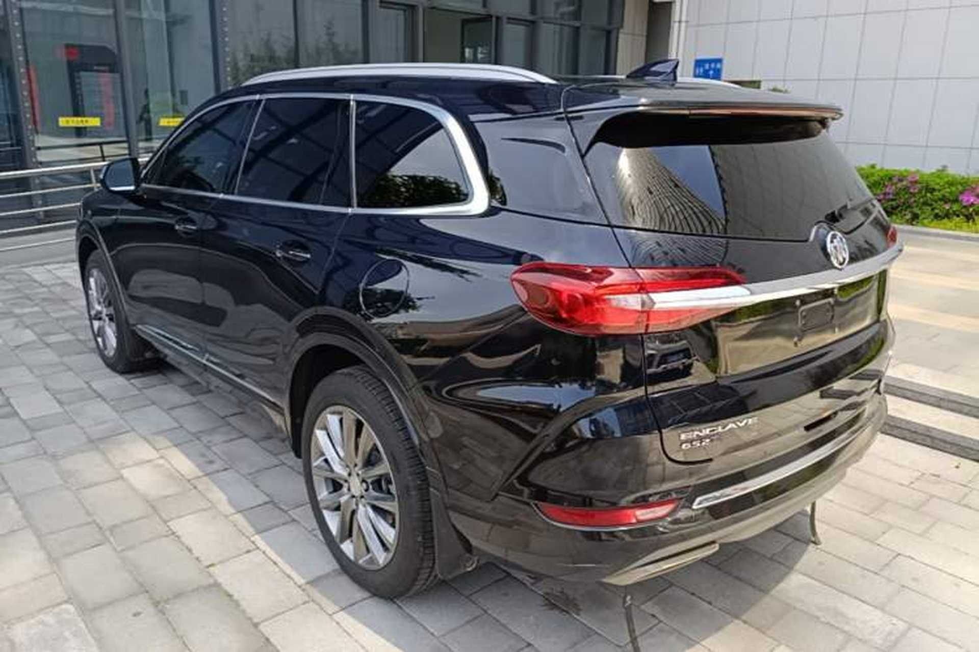 Used Buick Enclave 2022 652T Two-Wheel-Drive Prestige 7-Seater Exterior 2