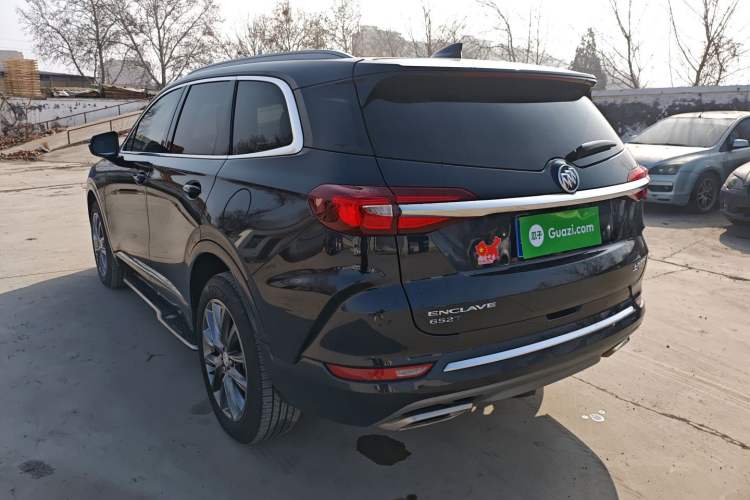 Used Buick Enclave 2022 652T Two-Wheel-Drive Prestige 7-Seater Exterior 2