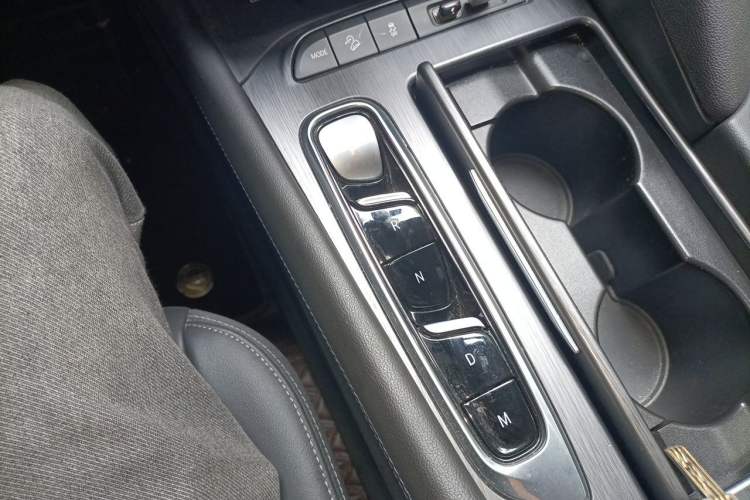 Used Buick Enclave 2022 652T Four-Wheel Drive Prestige 7-Seater Gear Lever