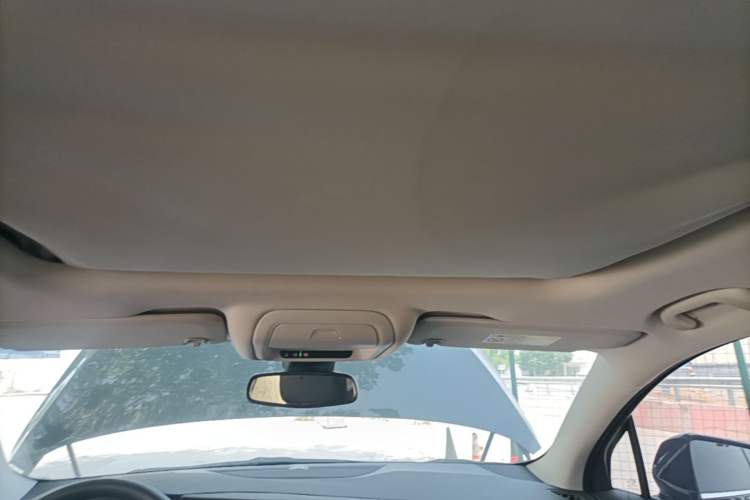 Used Buick Enclave 2022 652T Two-Wheel-Drive Prestige 7-Seater Headliner