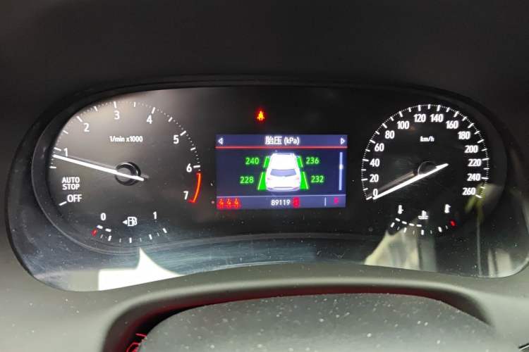 Used Buick Enclave 2022 652T Two-Wheel-Drive Prestige 7-Seater Instrument Cluster