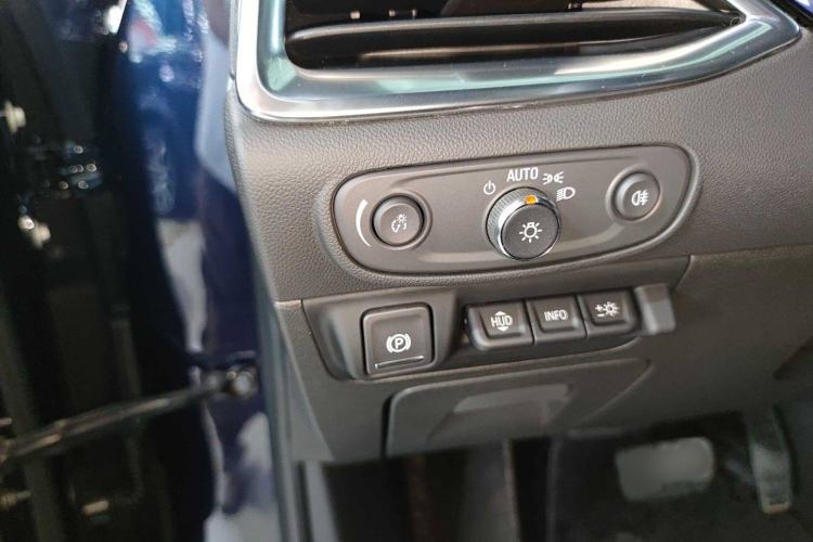 Used Buick Enclave 2022 652T 4x4 Prestige Flagship 7-Seater Interior 4