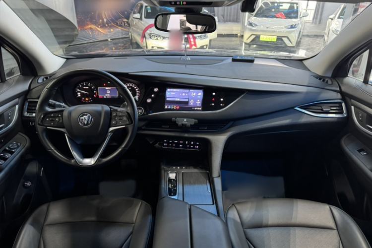 Used Buick Enclave 2022 652T Two-Wheel-Drive Prestige 7-Seater Interior 4