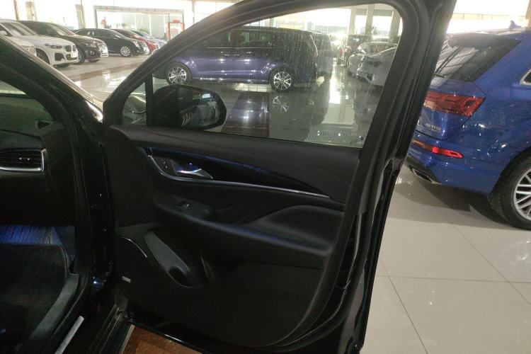 Used Buick Enclave 2022 652T 4x4 Prestige Flagship 6-Seater Interior 5