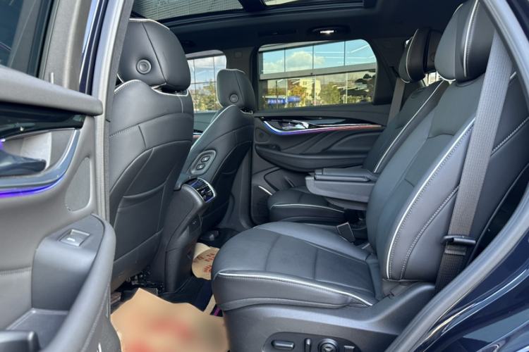 Used Buick Enclave 2022 652T 4x4 Prestige Flagship 6-Seater Interior 5