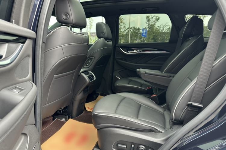 Used Buick Enclave 2022 652T 4x4 Prestige Flagship 6-Seater Interior 6