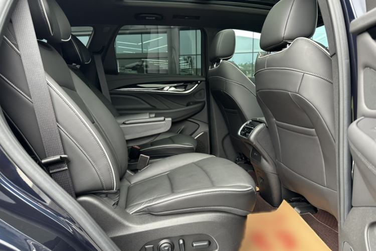 Used Buick Enclave 2022 652T 4x4 Prestige Flagship 6-Seater Interior 8