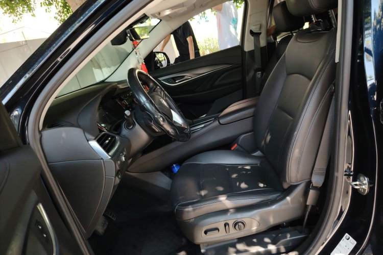 Used Buick Enclave 2022 652T Two-Wheel-Drive Prestige 7-Seater Left Front Seat