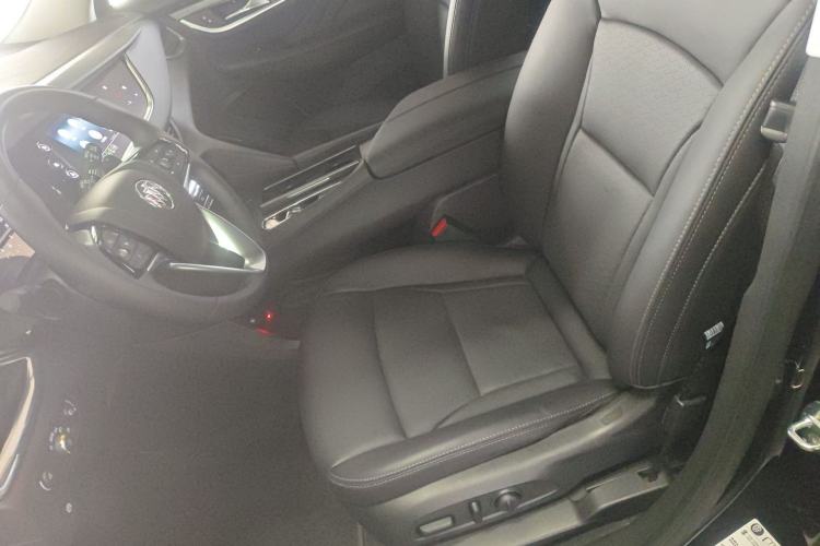 Used Buick Enclave 2022 652T Two-Wheel-Drive Prestige 7-Seater Left Front Seat
