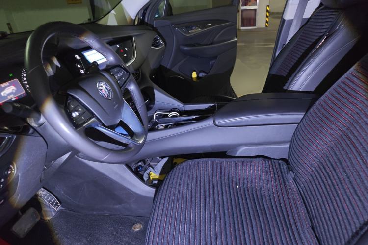 Used Buick Enclave 2022 652T Two-Wheel-Drive Prestige 7-Seater Left Front Seat