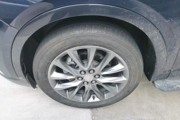 Used Buick Enclave 2022 652T Four-Wheel Drive Prestige 7-Seater Left Front Wheel Hub