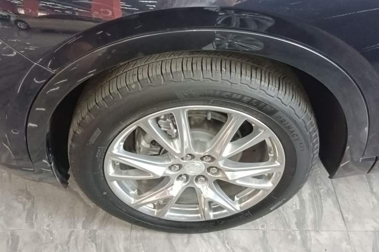 Used Buick Enclave 2022 652T 4x4 Prestige Flagship 7-Seater Left Front Wheel Hub