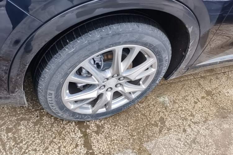 Used Buick Enclave 2022 652T 4x4 Prestige Flagship 6-Seater Left Front Wheel Hub