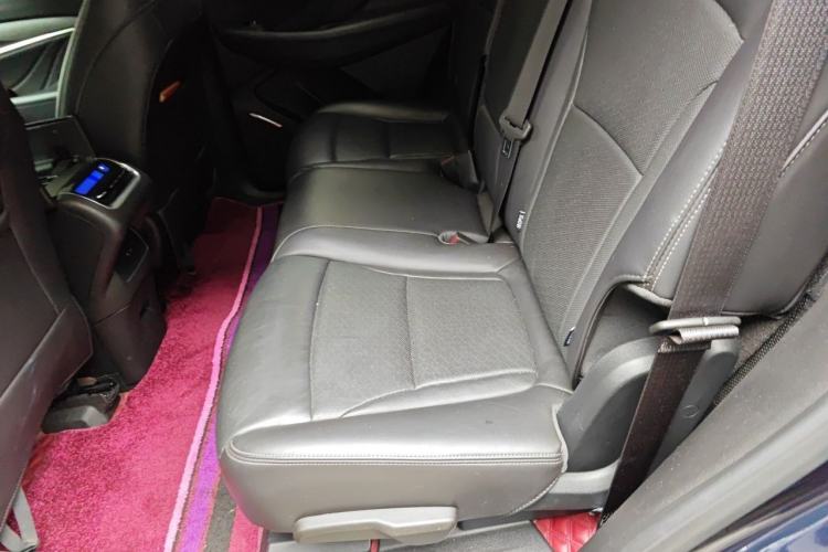 Used Buick Enclave 2022 652T Two-Wheel-Drive Prestige 7-Seater Left Rear Seat