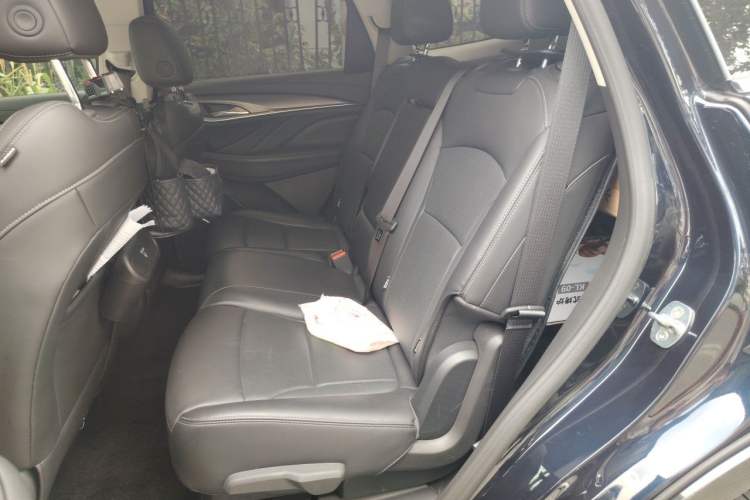 Used Buick Enclave 2022 652T Two-Wheel-Drive Prestige 7-Seater Left Rear Seat