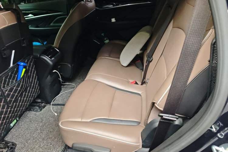 Used Buick Enclave 2022 652T 4x4 Prestige Flagship 7-Seater Left Rear Seat