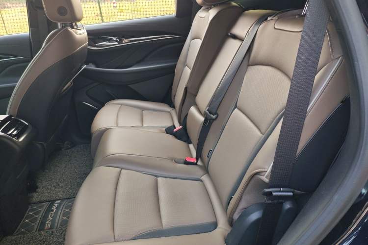 Used Buick Enclave 2022 652T 4x4 Prestige Flagship 7-Seater Left Rear Seat