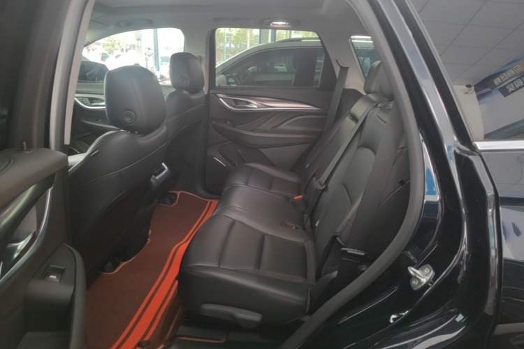 Used Buick Enclave 2022 652T Two-Wheel-Drive Prestige 7-Seater Left Rear Seat