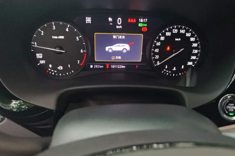 Used Buick Enclave 2022 652T 4x4 Prestige Flagship 7-Seater Odometer Close Up