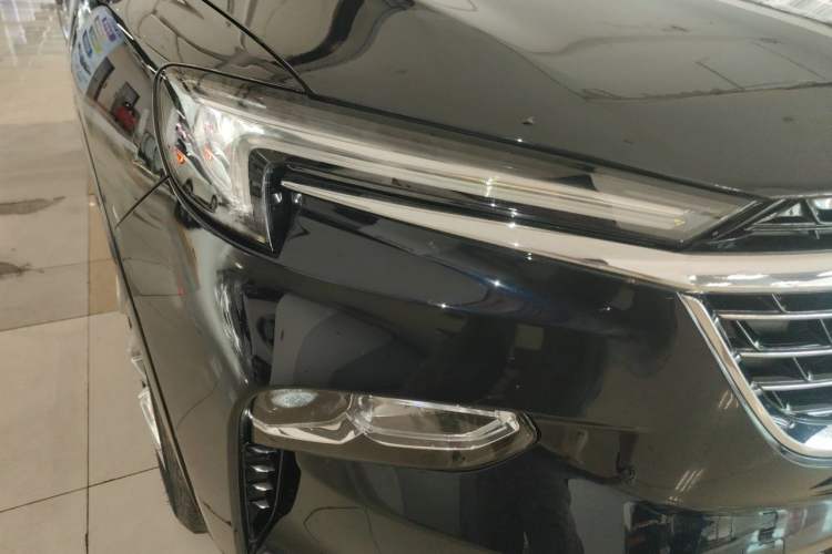 Used Buick Enclave 2022 652T 4x4 Prestige Flagship 6-Seater Right Front Headlight