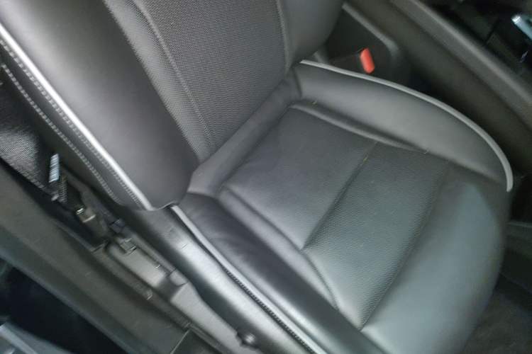 Used Buick Enclave 2022 652T 4x4 Prestige Flagship 6-Seater Right Front Seat