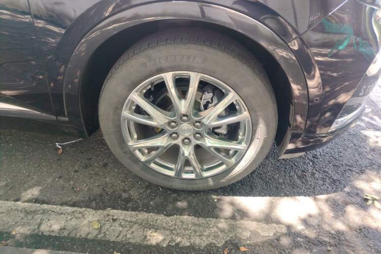 Used Buick Enclave 2022 652T 4x4 Prestige Flagship 7-Seater Right Front Wheel Hub