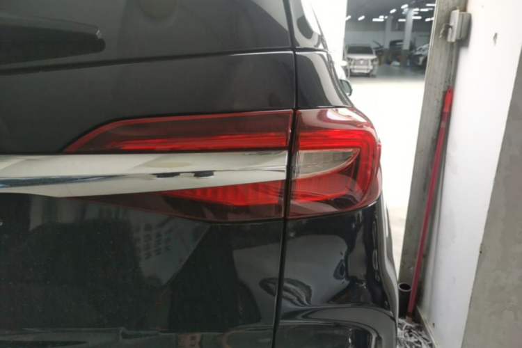 Used Buick Enclave 2022 652T Four-Wheel Drive Prestige 7-Seater Right Rear Taillight