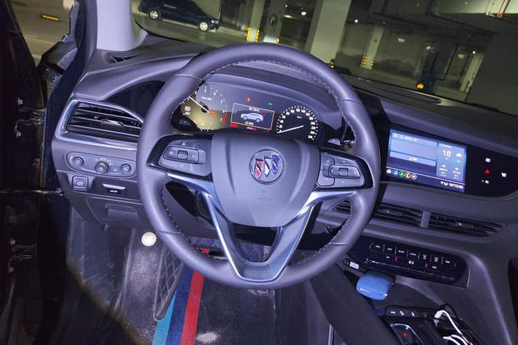 Used Buick Enclave 2022 652T Two-Wheel-Drive Prestige 7-Seater Steering Wheel