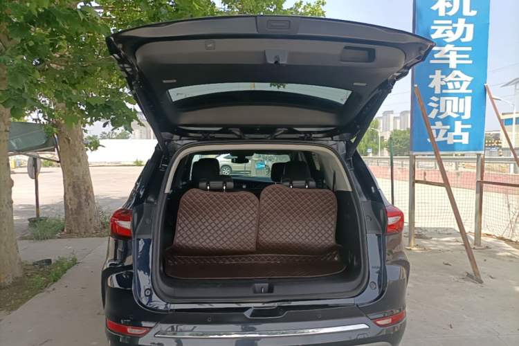 Used Buick Enclave 2022 652T Two-Wheel-Drive Prestige 7-Seater Trunk