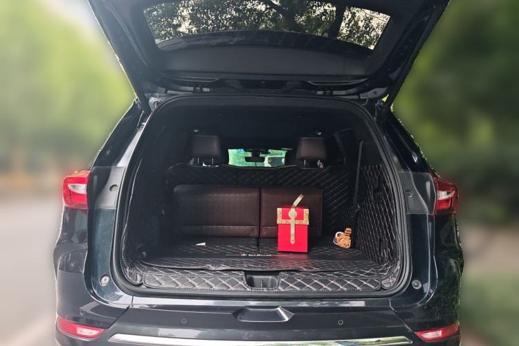Used Buick Enclave 2022 652T 4x4 Prestige Flagship 7-Seater Trunk