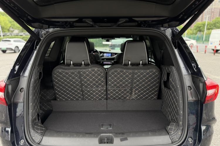 Used Buick Enclave 2022 652T 4x4 Prestige Flagship 6-Seater Trunk
