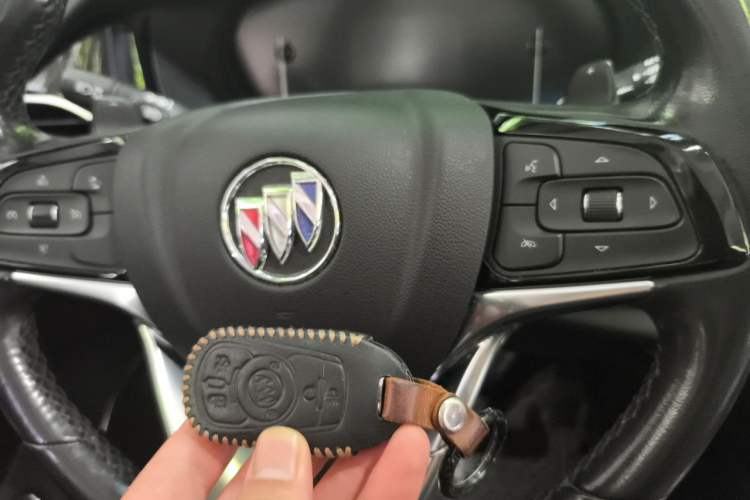 Used Buick Enclave 2022 652T Four-Wheel Drive Prestige 7-Seater Vehicle Key