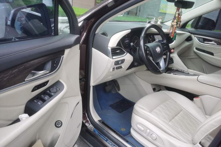 Used Buick Enclave 2022 652T 4x4 Avenir 6-Seater Driver Seat