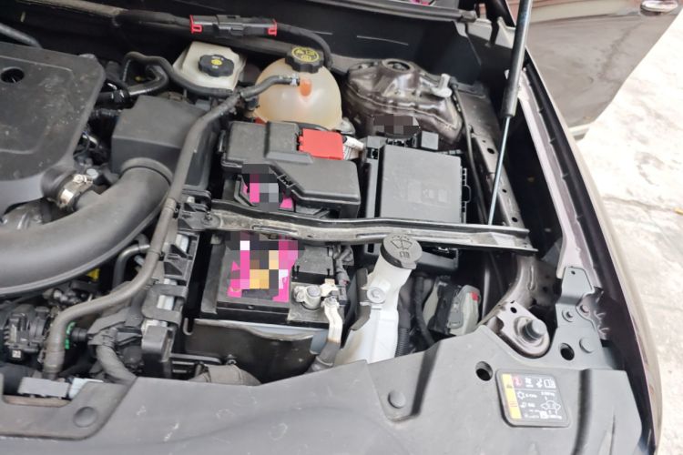 Used Buick Enclave 2022 652T 4x4 Avenir 6-Seater Engine Bay Left