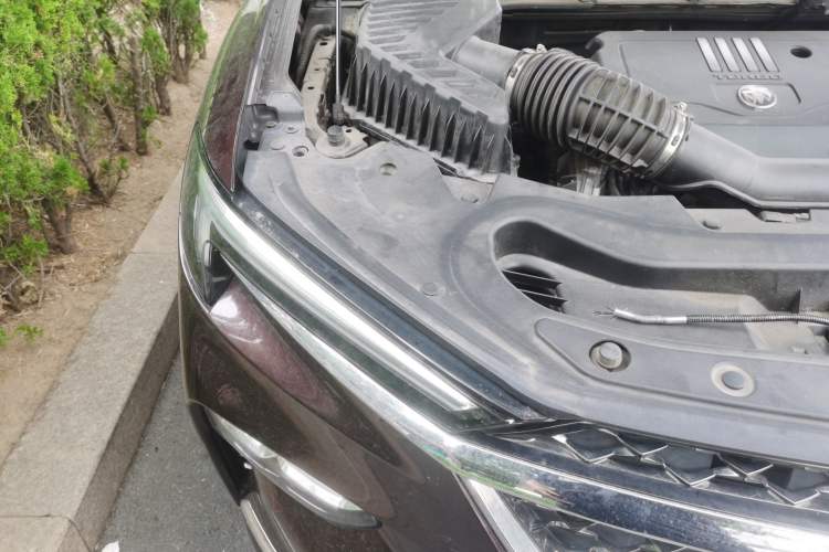 Used Buick Enclave 2022 652T 4x4 Avenir 6-Seater Engine Bay Right